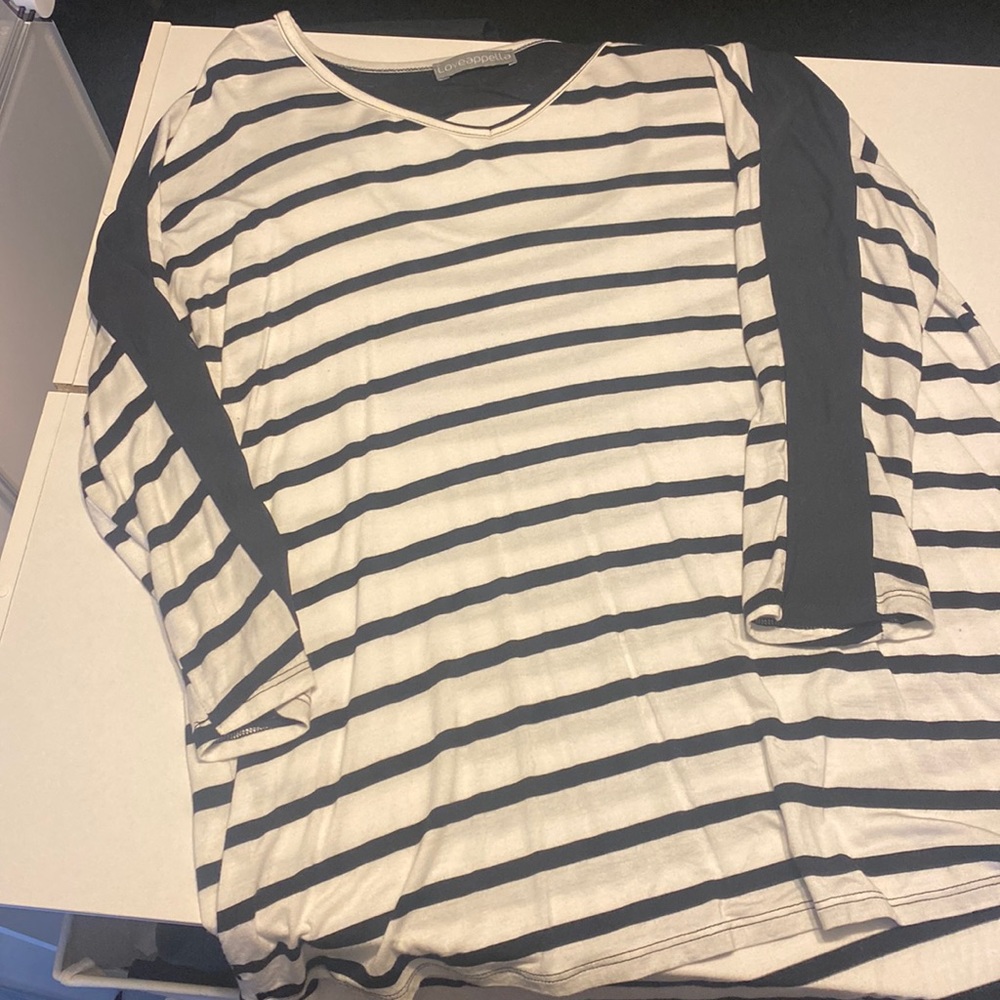 Loveappella stripe top